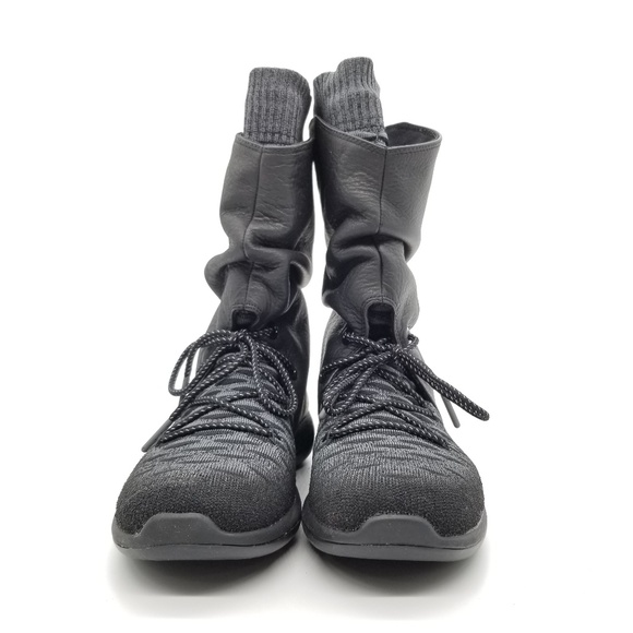 NEW Nike Roshe Two Hi Flyknit Sneaker Boots Black - Picture 2 of 7